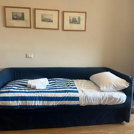 Portosalvo 55 * נאפולי